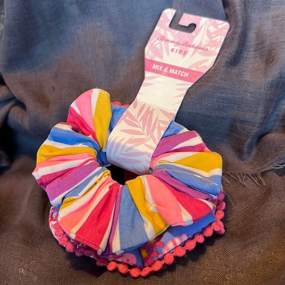 NWT Tommy Bahama Kids Hair Scrunchie - Picture 1 of 3
